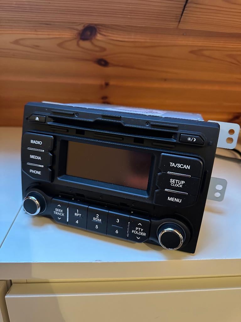 Originele Radio CD Speler Kia Rio 961701W700CA, Ophalen of Verzenden, Zo goed als nieuw