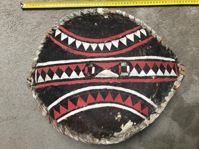 Afrikaanse tribal kunst / schild, Antiek en Kunst, Ophalen of Verzenden