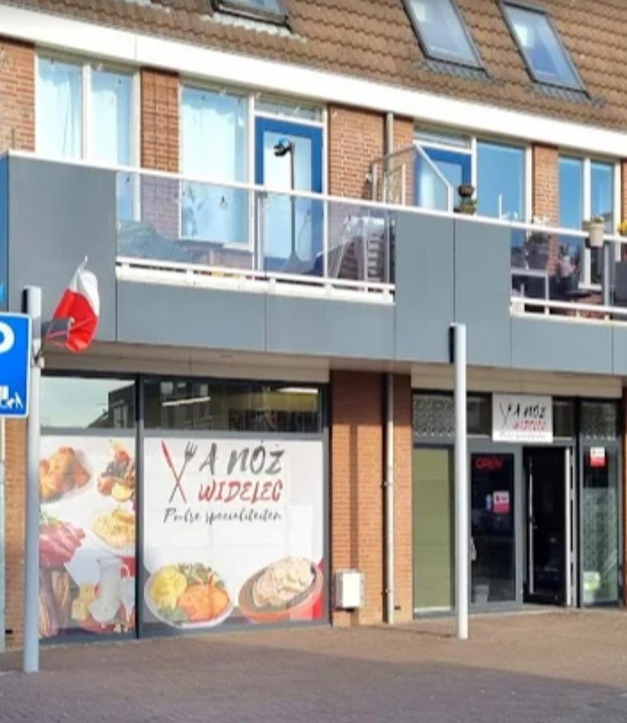 Poolse winkel ter overname.