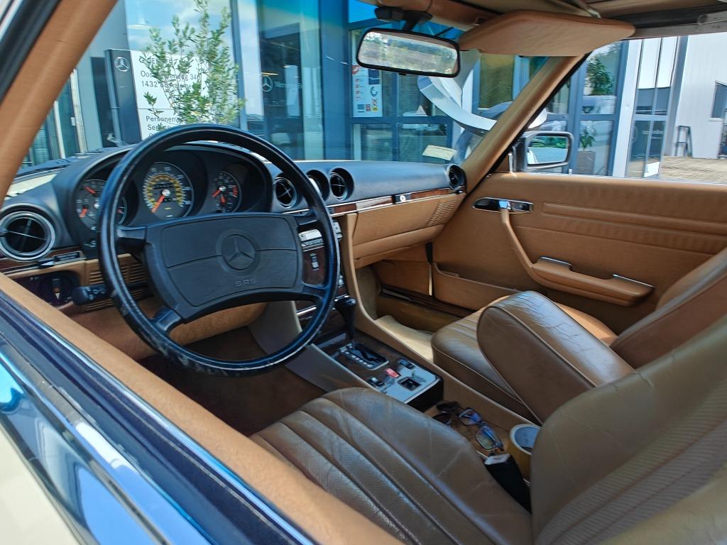 Mercedes-Benz 560 SL Cabrio, foto 6