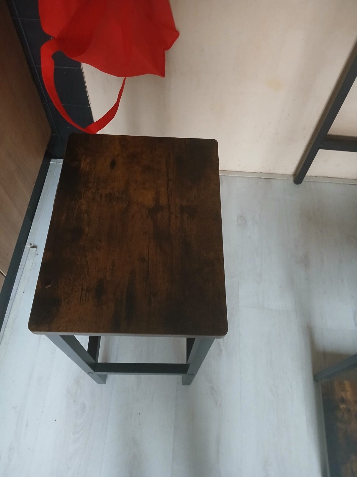 Bar met 2 krukken, Ophalen, Rechthoekig, 75 cm of meer, 60 cm of meer