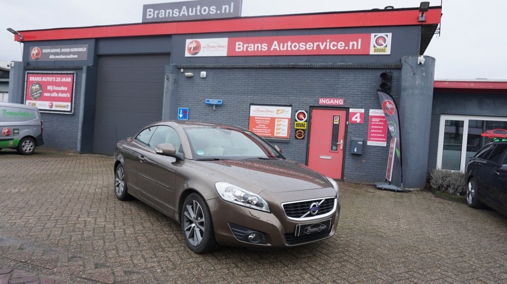 Volvo C70 Convertible 2.0 D4 Summum (bj 2012, automaat), Auto's, Euro 5, C70, Gebruikt, 197 €/maand
