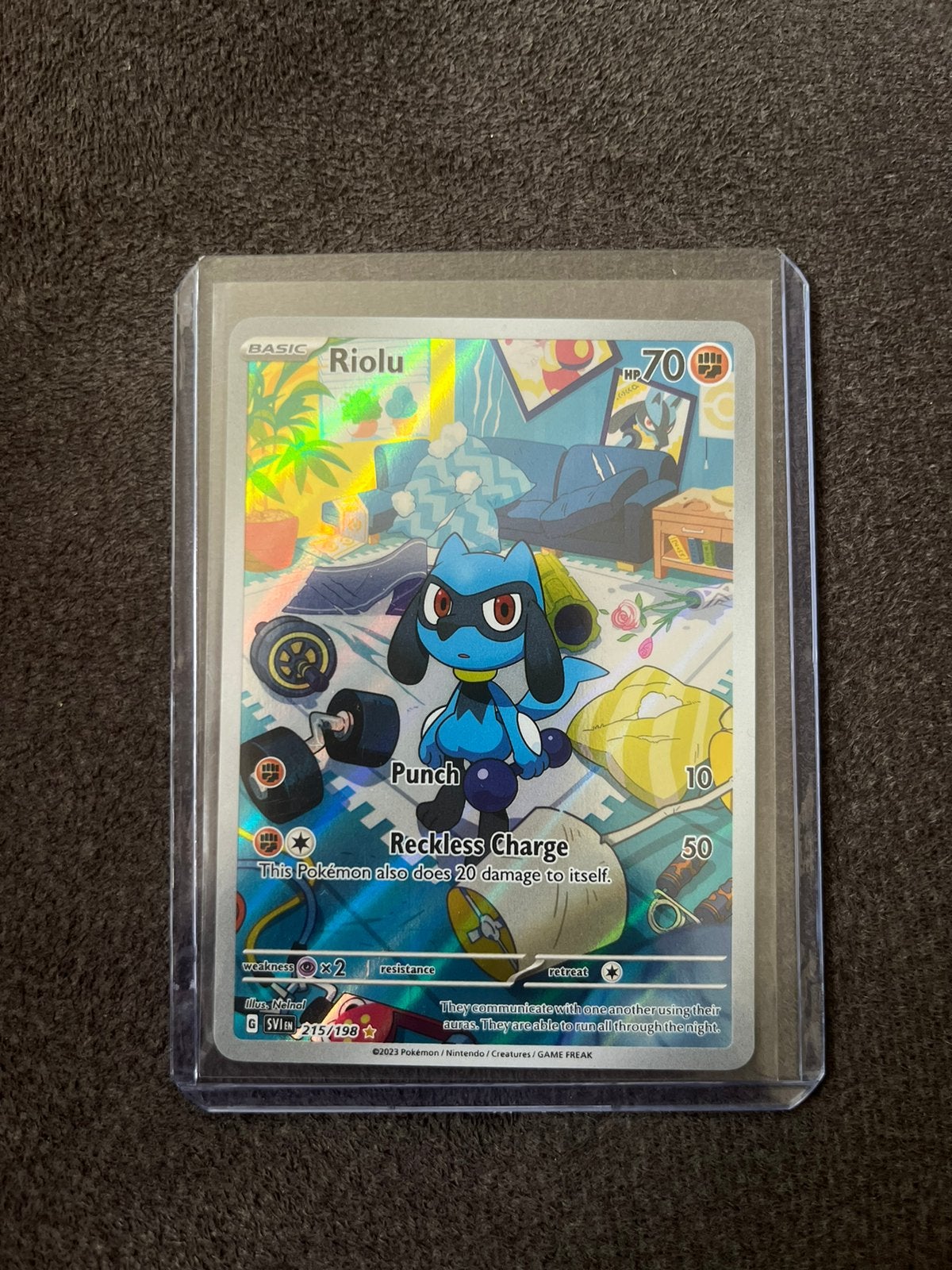 Riolu SVI 215/198 Scarlet & Violet base Pokemon kaart hit, Ophalen of Verzenden, Zo goed als nieuw, Losse kaart, Foil