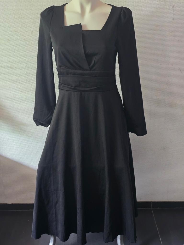 Shein dames Zwarte jurk met lange mouwen - Maat S, Zwart, Ophalen of Verzenden, Zo goed als nieuw, Maat 36 (S)