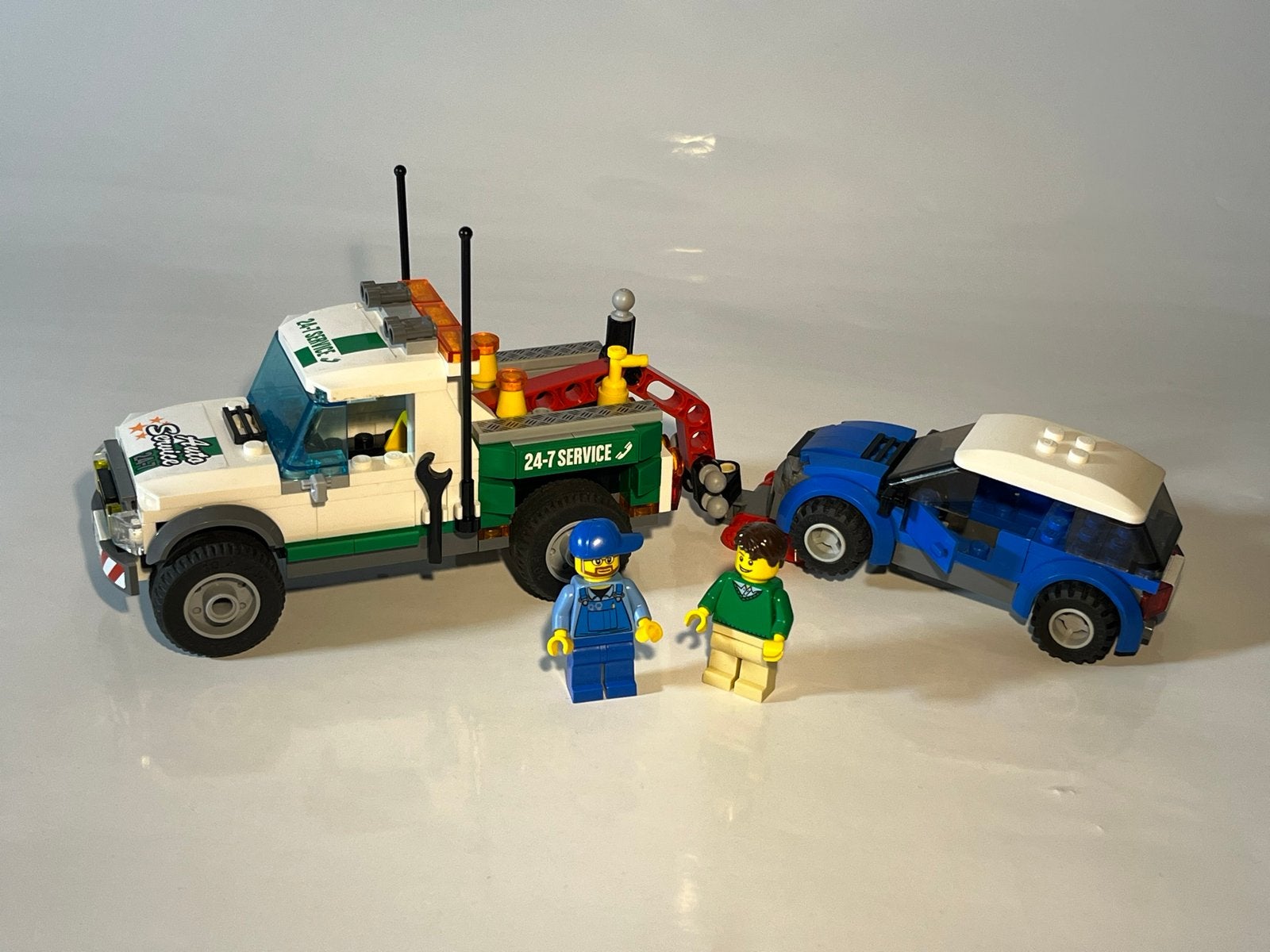 Lego City 60081 Takelwagen en Auto met Figuren, Kinderen en Baby's, Speelgoed | Duplo en Lego, City, Lego, Ophalen of Verzenden
