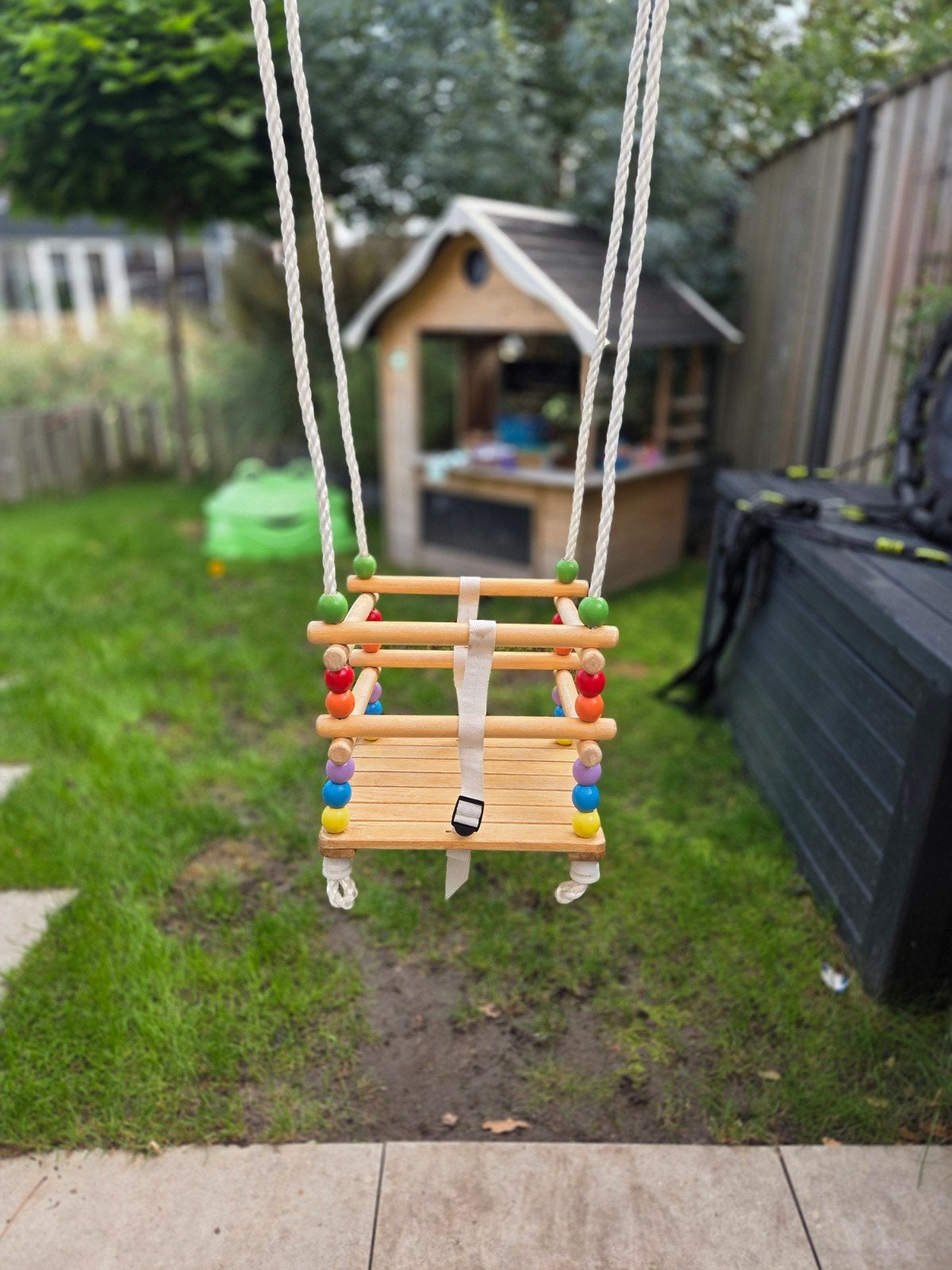 Houten babyschommel met kleurrijke kralen, Ophalen, Gebruikt, Schommel