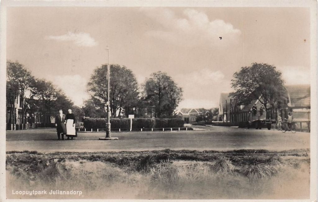 702-132-023 Loopuytpark Julianadorp, Verzenden, Voor 1920, Noord-Holland