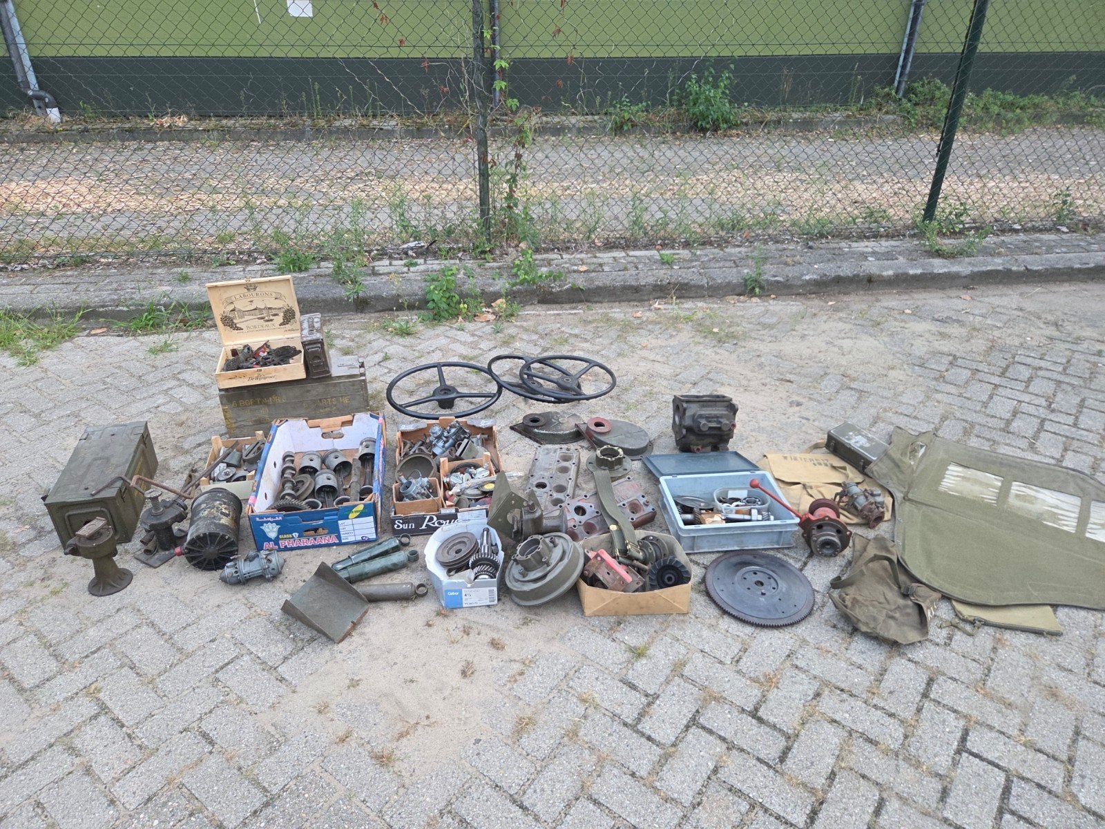 Lot Jeep Willys mb hotchkiss  Nekaf Dodge wc en Militaria -, Ophalen, Gebruikt