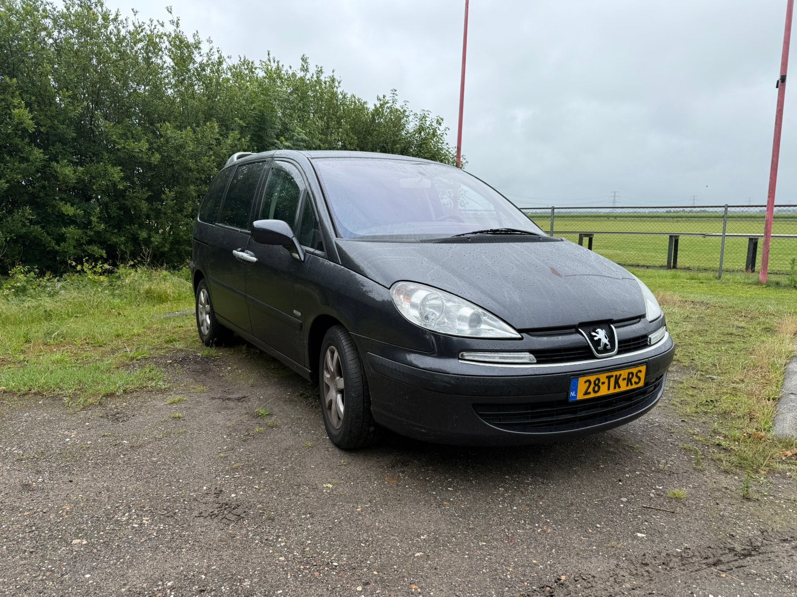 Peugeot 807 2.0 HDi Diesel –Rijdt en schakelt perfect, Auto's, Peugeot, Voorwielaandrijving, Euro 5, 8 stoelen, 1850 kg