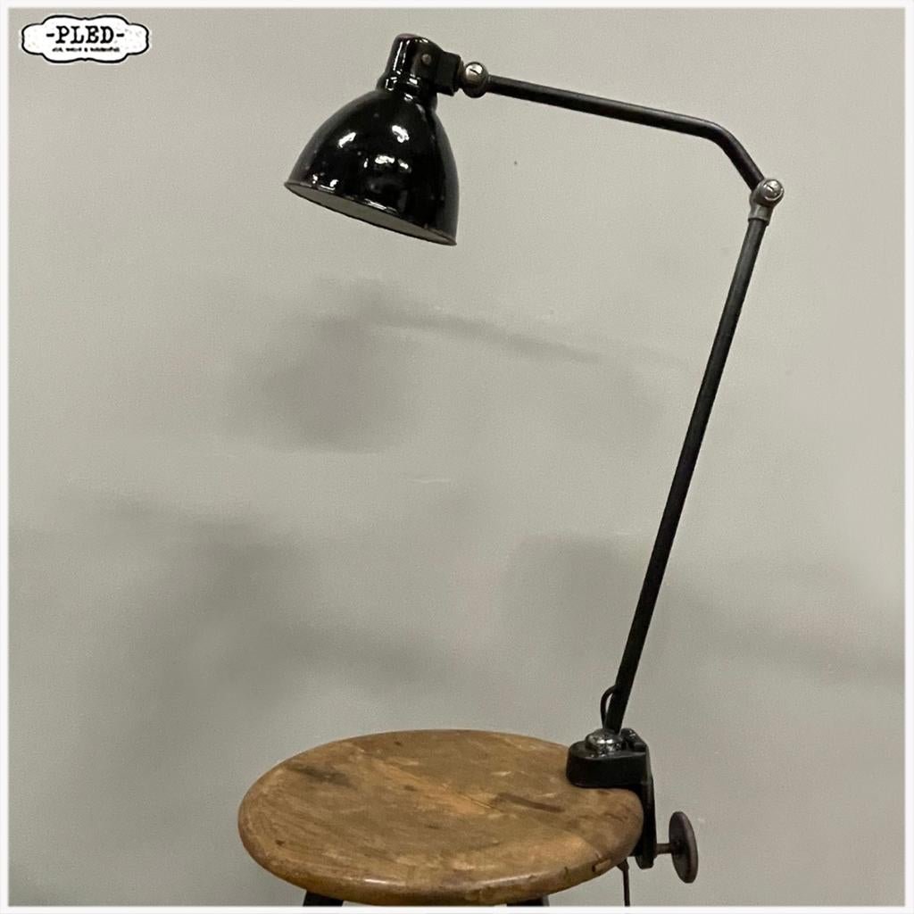 Oude AEG klemlamp Jaren dertig lamp Peter Behrens Tafellamp, Gebruikt, Ophalen of Verzenden, Nb, Nb