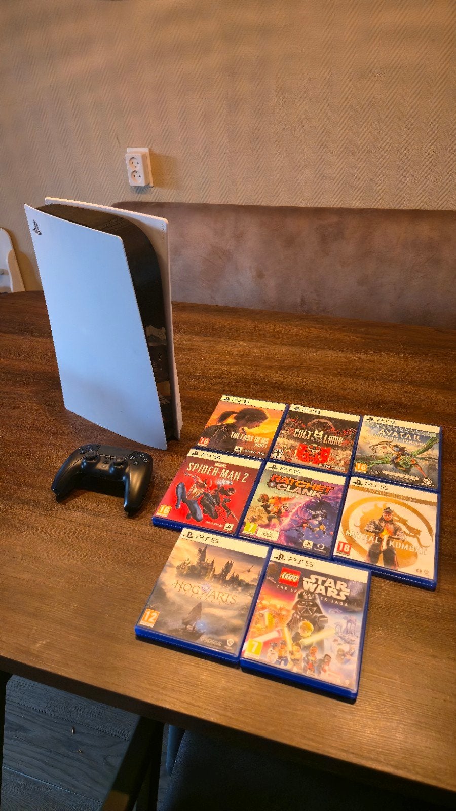 Playstation 5 Disc Edition 2 TB en Games, Spelcomputers en Games, Spelcomputers | Sony PlayStation 5, Ophalen, Zo goed als nieuw