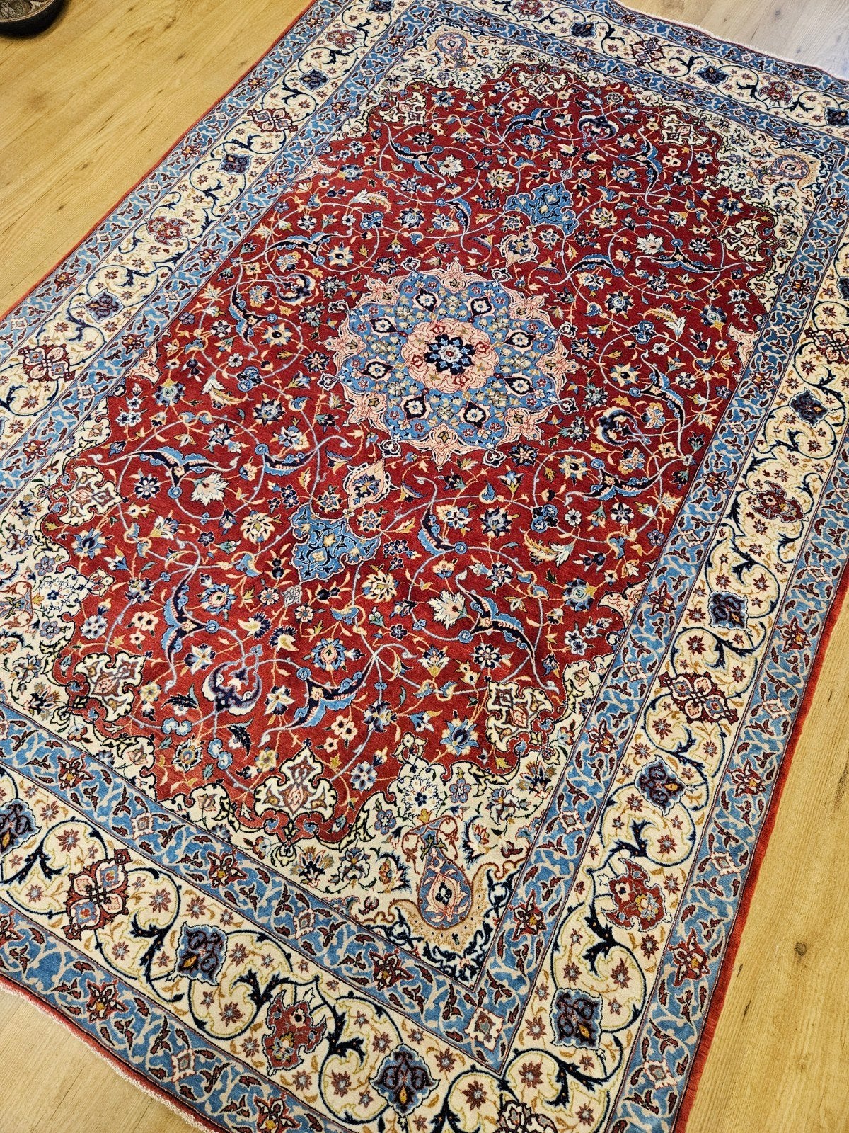 Vintage handgeknoopt perzisch tapijt isfahan 224x148, Info@SlatsAntiek.nl, Tweedehands, 100 tot 150 cm, Perzisch