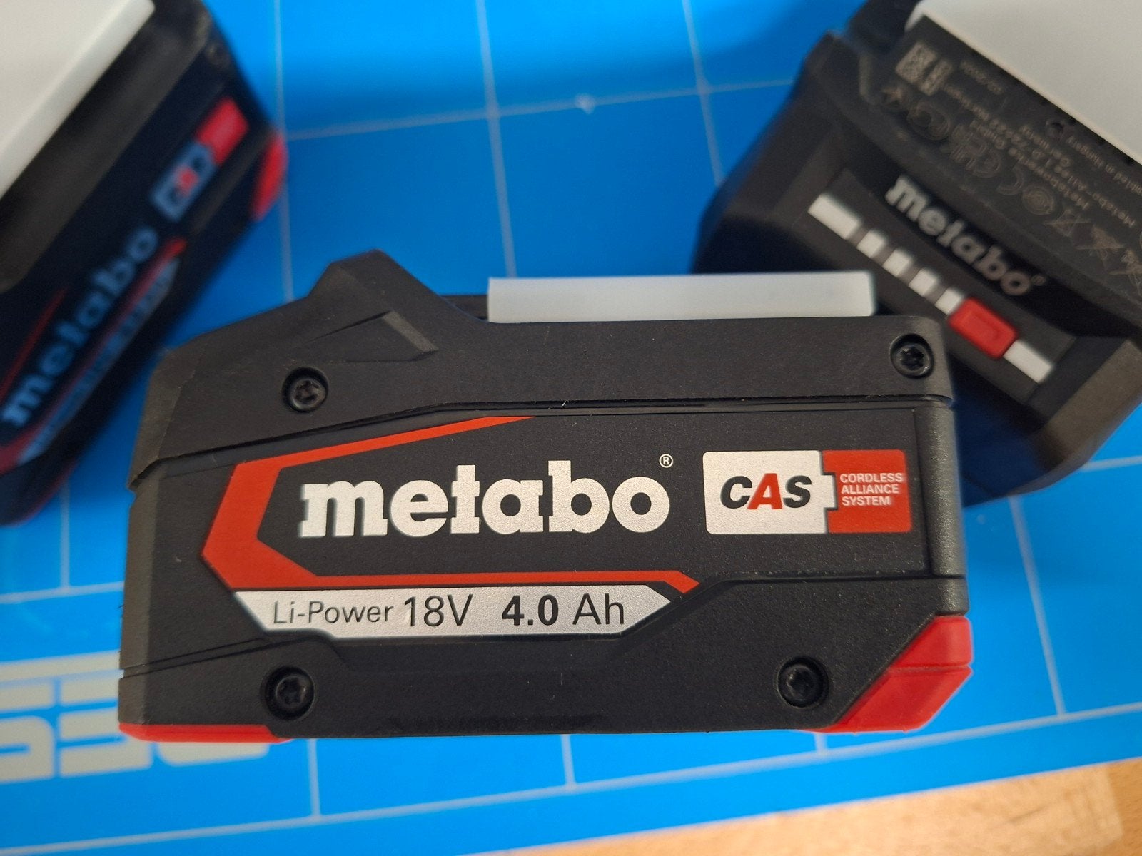 Metabo 4ah 18v Li-power accu's - zgan, Doe-het-zelf en Verbouw, Gereedschap | Boormachines, Ophalen of Verzenden, Nieuw, Boor- en Schroefmachine