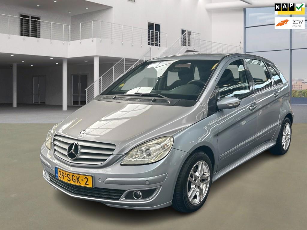 Mercedes-Benz B-klasse 170 automaat airco cruise hoge instap, Gebruikt, 4 cilinders, 116 pk, Bedrijf