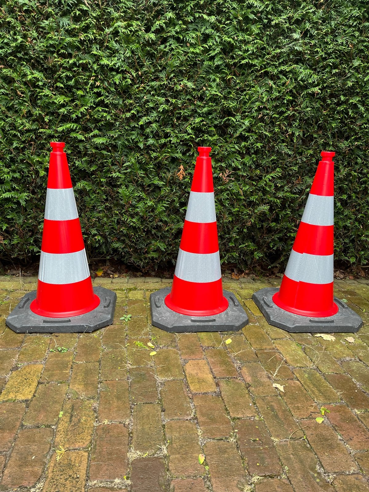 3x Reflecterende Verkeerskegels - Zware Uitvoering 75cm, Doe-het-zelf en Verbouw, Ophalen, Zo goed als nieuw
