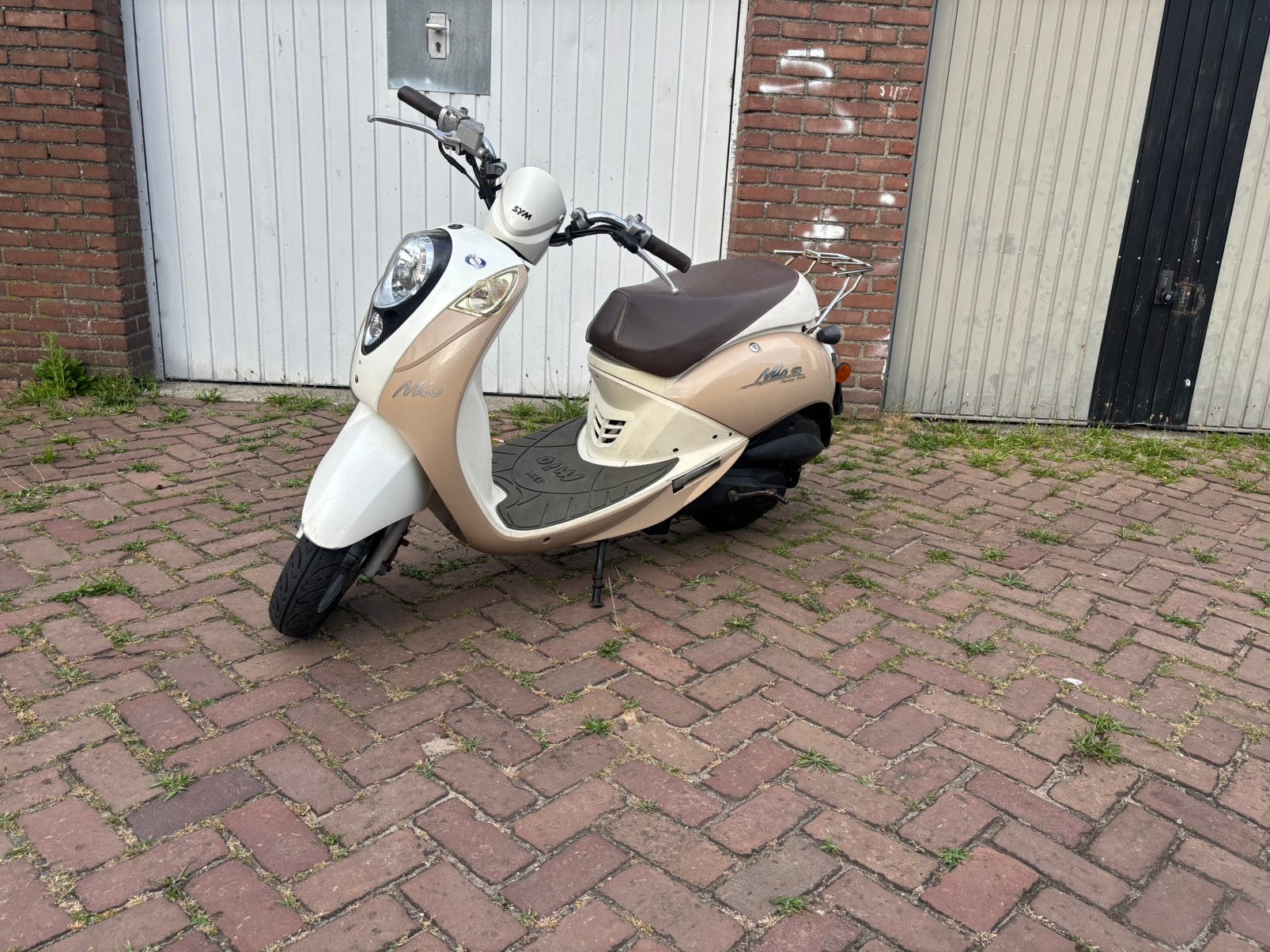 Sym mio, Fietsen en Brommers, Scooters | SYM, Gebruikt, Mio, Maximaal 25 km/u, Benzine, Ophalen