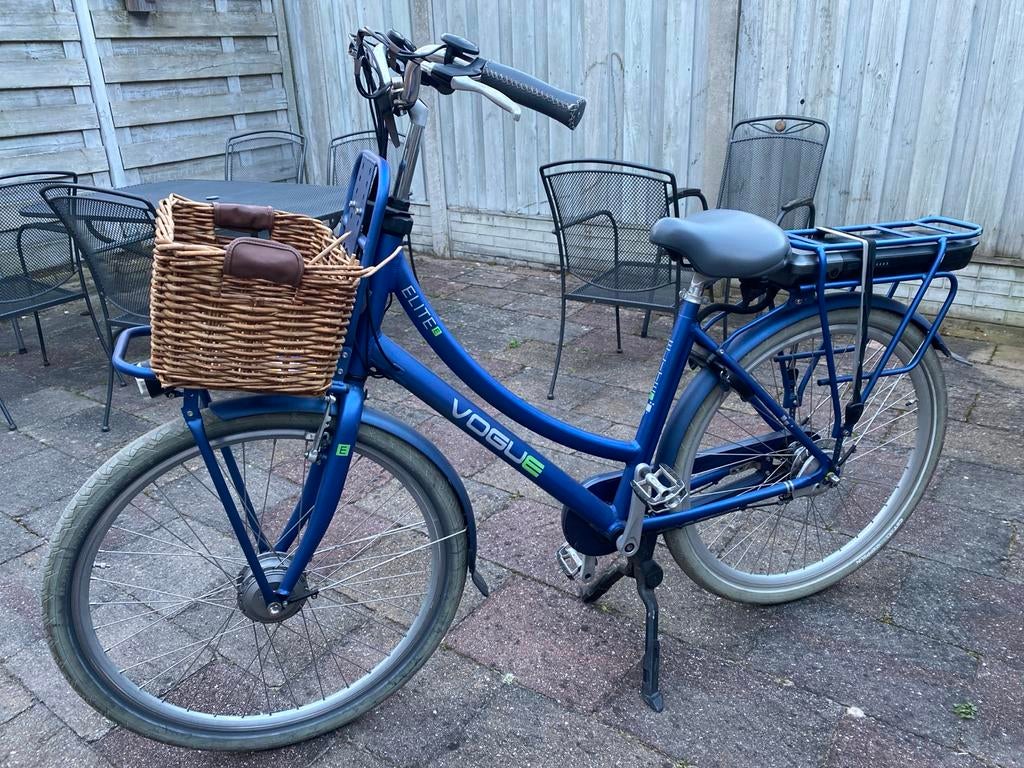 Vogue Elite E-Bike met voorwielaandrijving en mand, Gebruikt, 51 tot 55 cm, 30 tot 50 km per accu, Ophalen