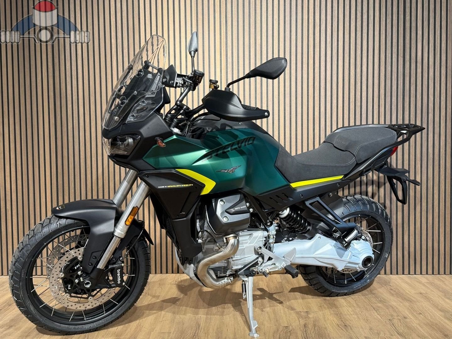 Moto Guzzi Stelvio V100 Hiking Green, Motoren, Motoren | Moto Guzzi, 2 cilinders, Motorrijbewijs A, Bedrijf, Onbekend