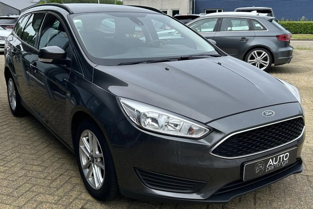 Ford Focus 1.0 Trend € 7.745,00, Focus, Gebruikt, Origineel Nederlands, Handgeschakeld