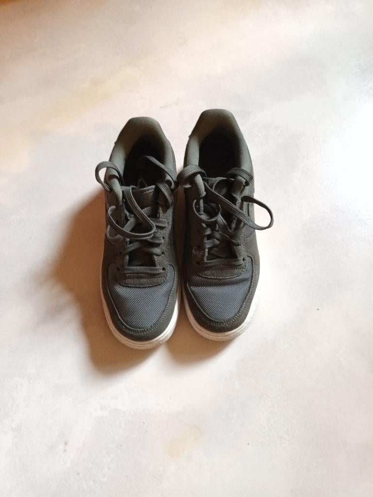 Nike Air Force1-sneakers Bieden, Nike Air Force 1, Ophalen of Verzenden, Groen, Sneakers of Gympen