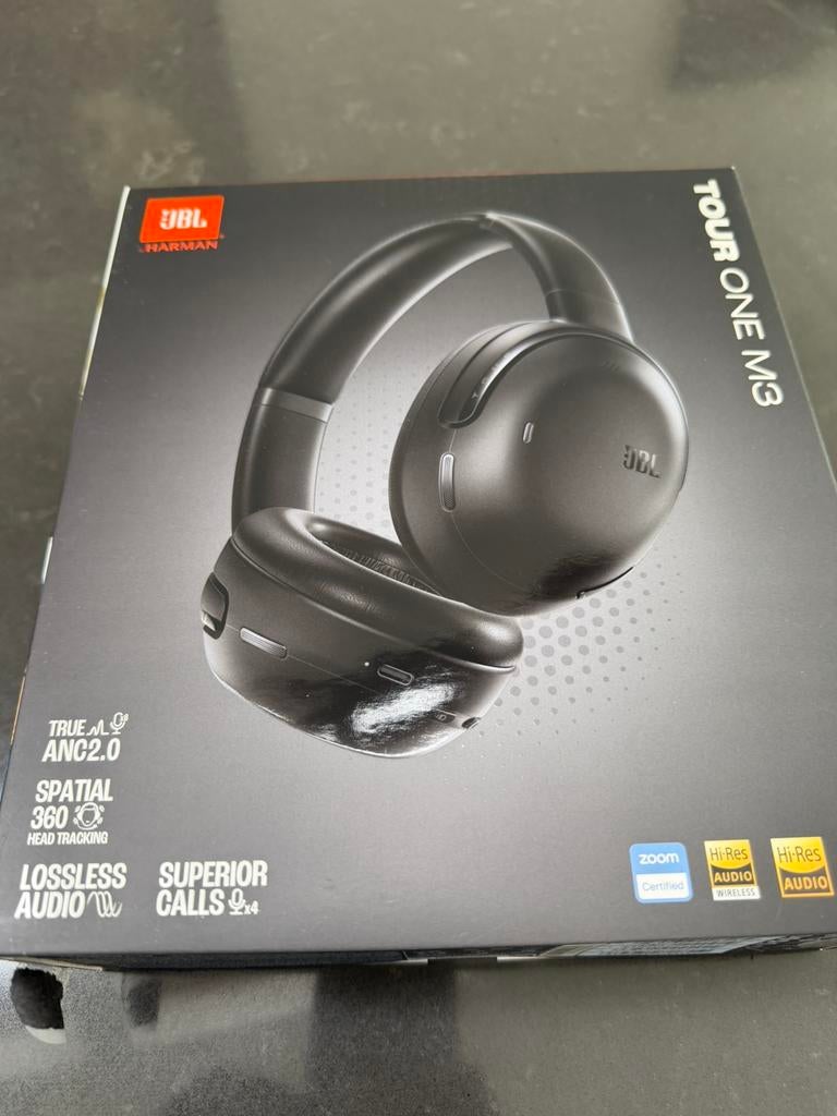 Jbl tour one m3 nieuw, Ophalen of Verzenden, Zo goed als nieuw