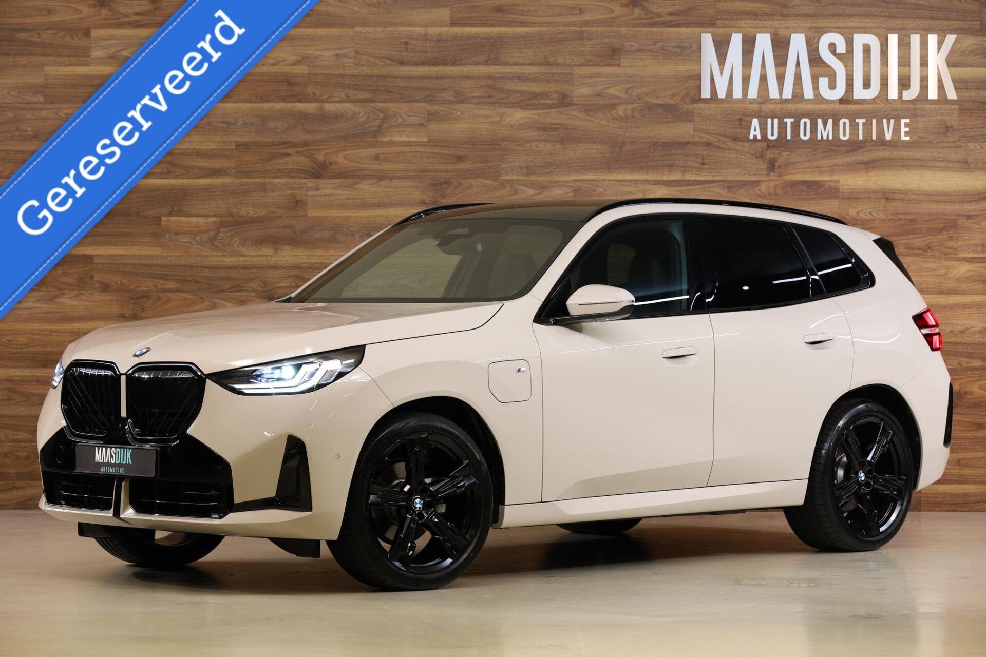 BMW X3 30e xDrive M-Sport|Pano|Leder|Elek. Stoelen|Trekhaak|, Auto's, BMW, Automaat, 1998 cc, Gebruikt, Zwart