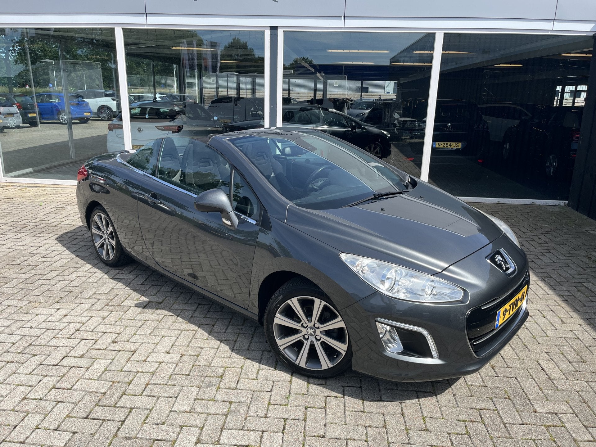 Peugeot 308 CC 1.6 VTi Sport Pack Airco / Trekhaak / Cruise, Voorwielaandrijving, Euro 5, Gebruikt, 4 cilinders
