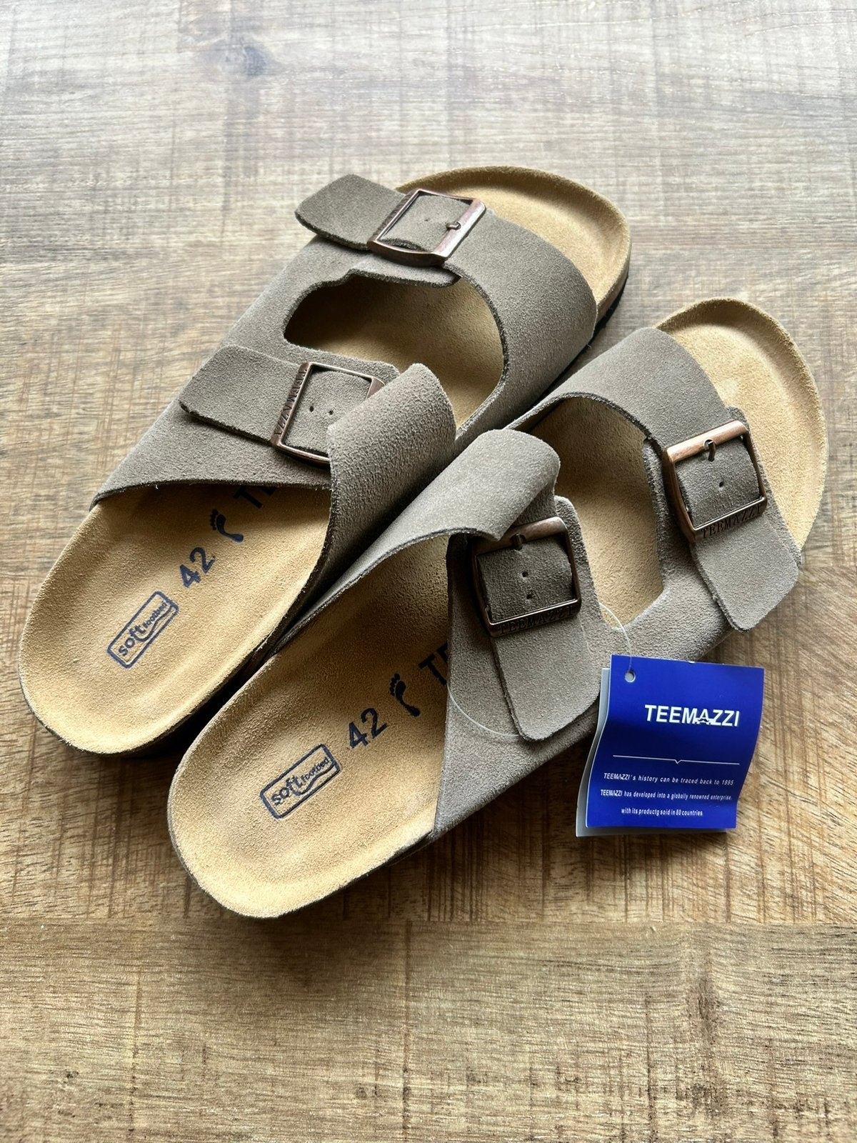 Heren en dames sandalen unisex nieuw maat 42, Sandalen, Bruin, Nieuw, Ophalen of Verzenden