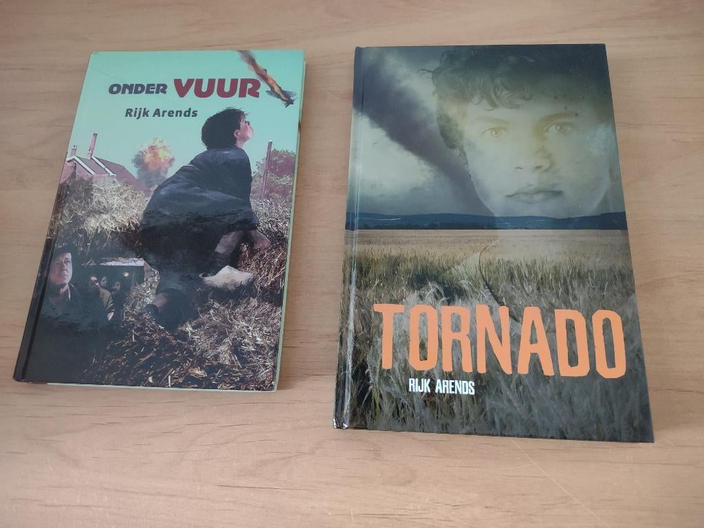 Onder vuur/Tornado- Rijk Arends, Ophalen of Verzenden, Gelezen