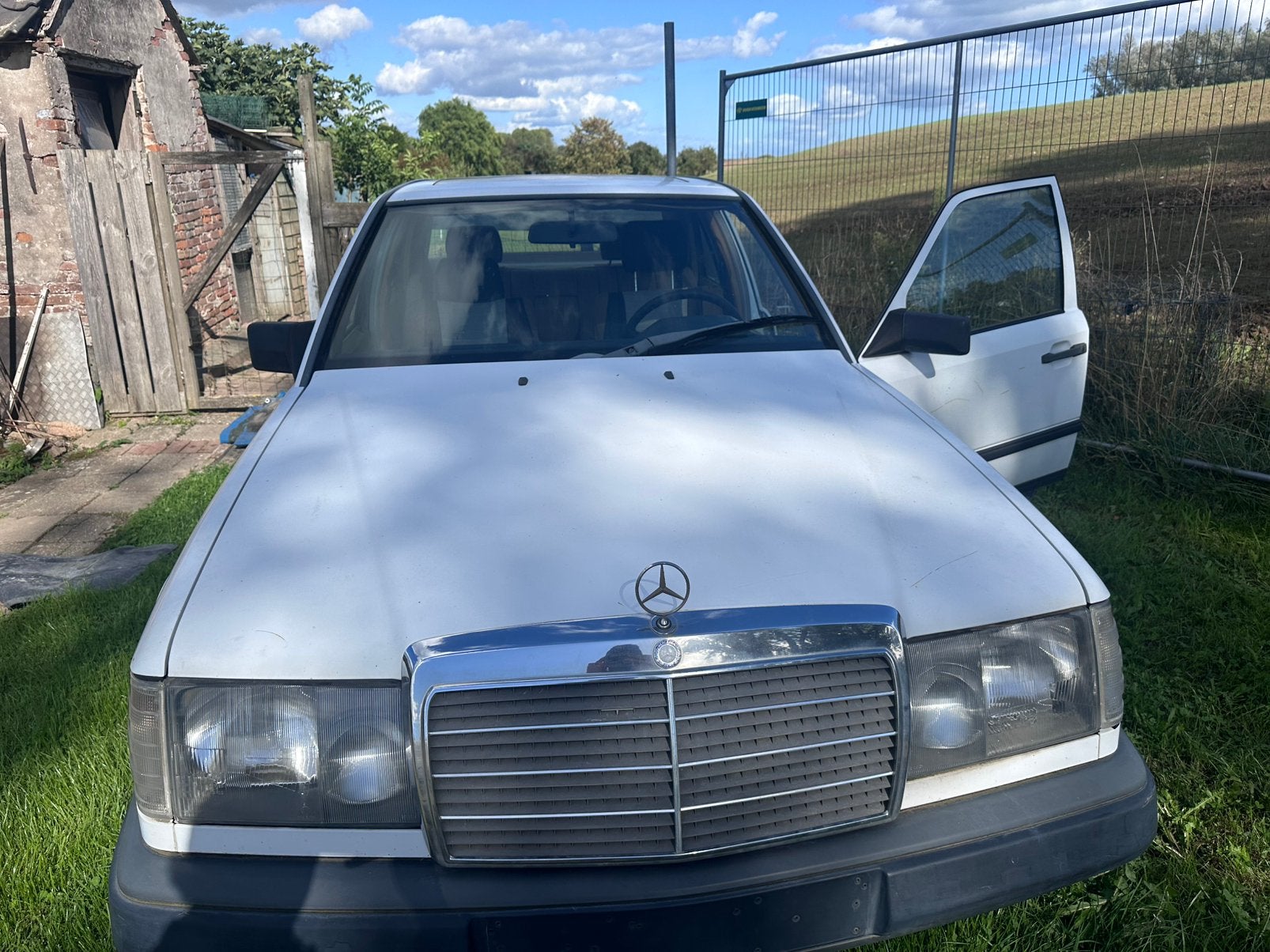 Mercedes-Benz 200e 1987 automaat LEES ADVERTENTIE, foto 2