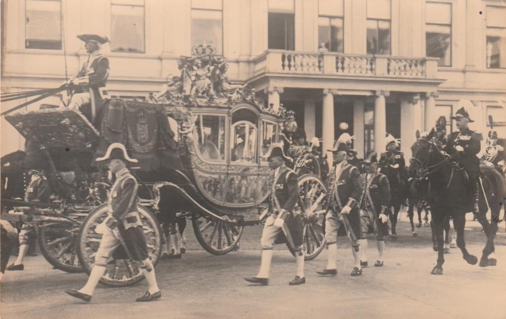 gouden koets, Ophalen of Verzenden, Zo goed als nieuw, Kaart, Foto of Prent