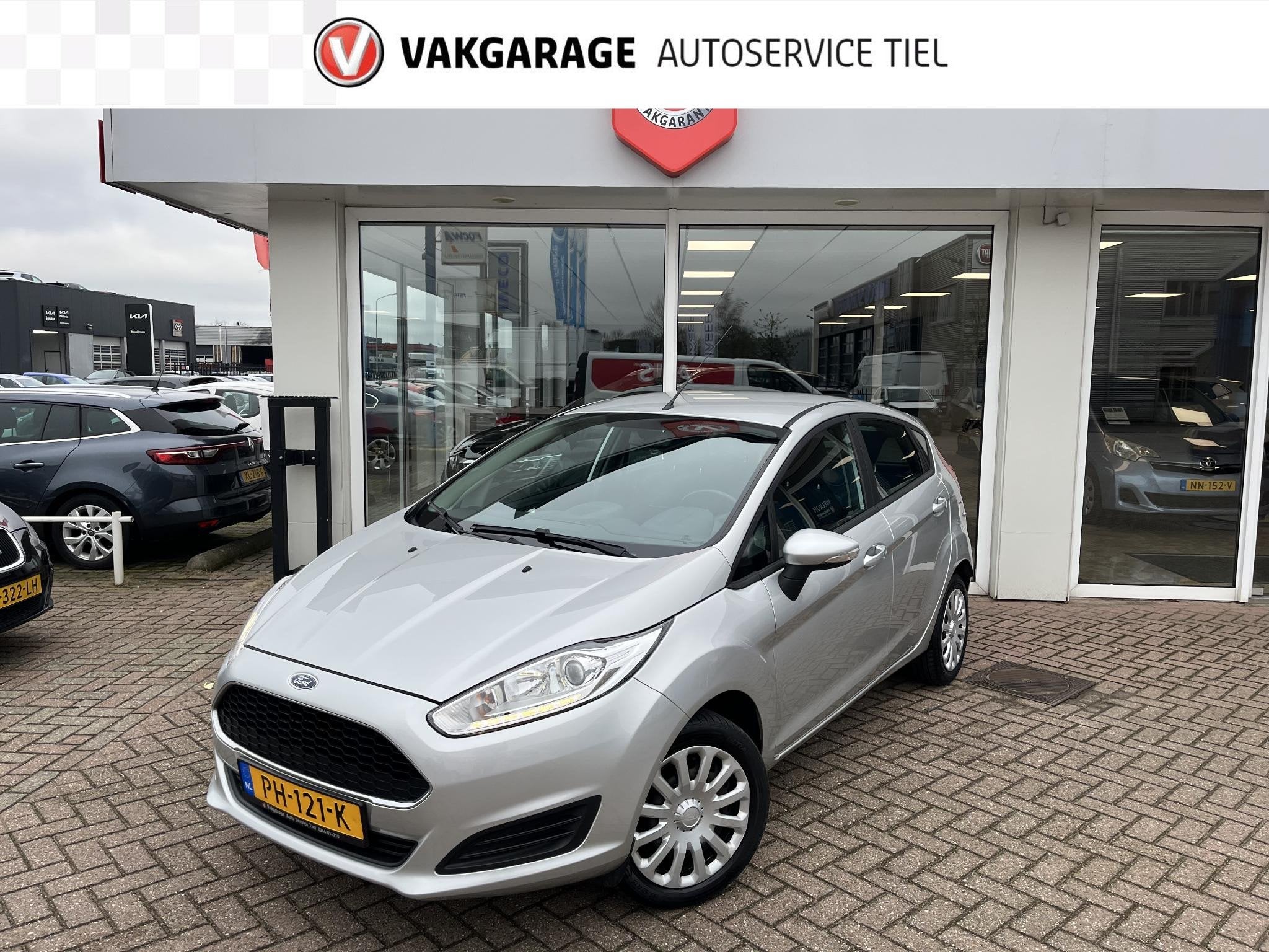 Ford Fiesta 1.0 Style Essential Zeer nette Nederlandse auto, Dealer onderhouden, Stof, Euro 6, 525 kg