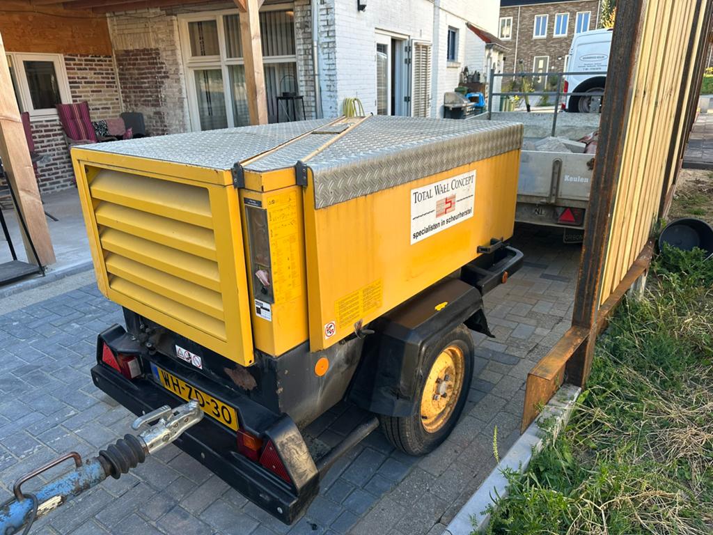 Atlas copco compressor, Ophalen