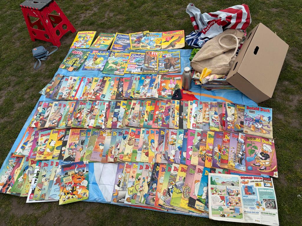 Grote collectie Donald Duck en Junior tijdschriften, Boeken, Ophalen, Gelezen, Overige typen