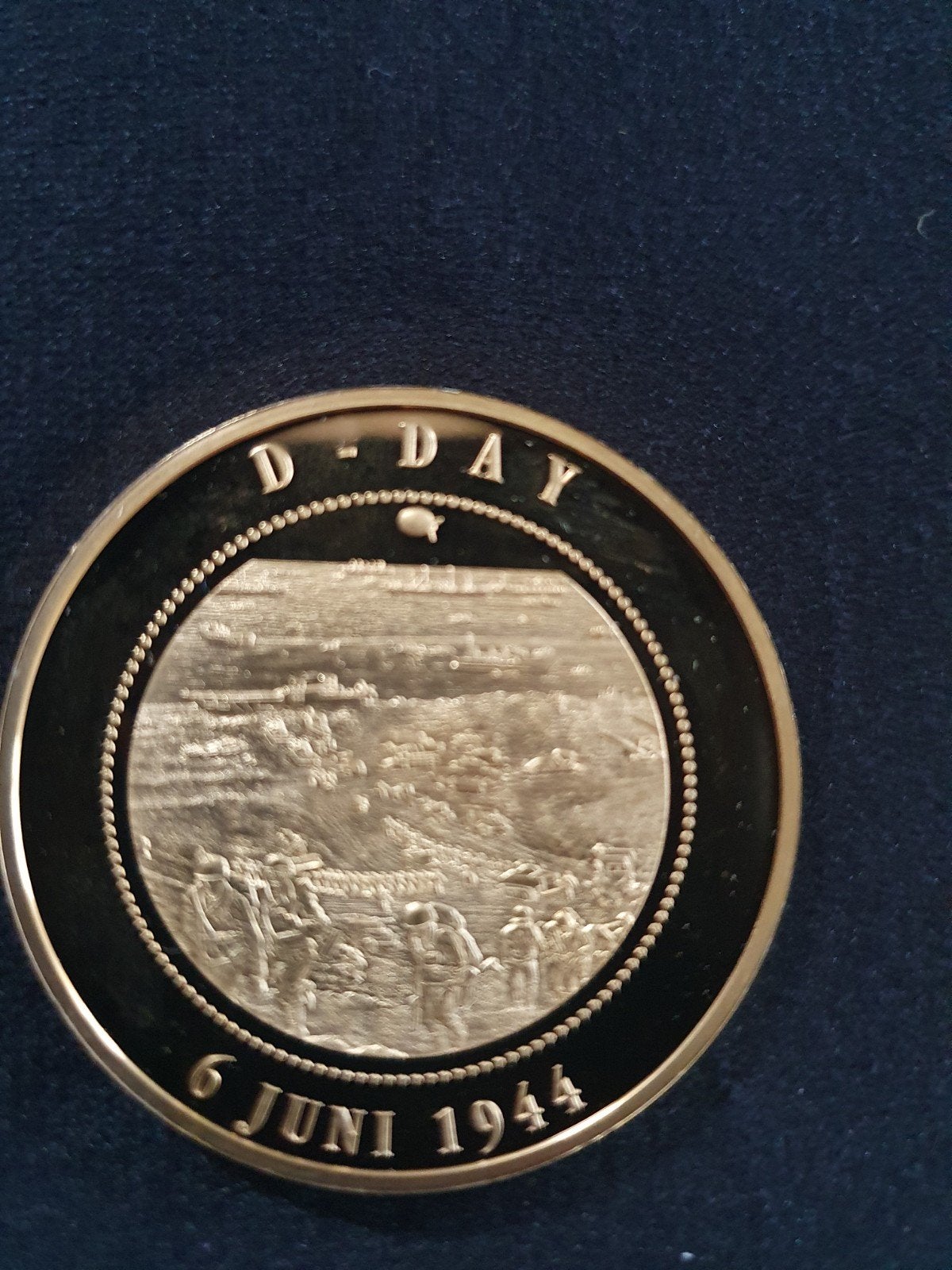 Set van 4 herdenkingsmunten 75 jaar vrijheid, Postzegels en Munten, Verzenden, Koningin Wilhelmina, Overige waardes, Setje