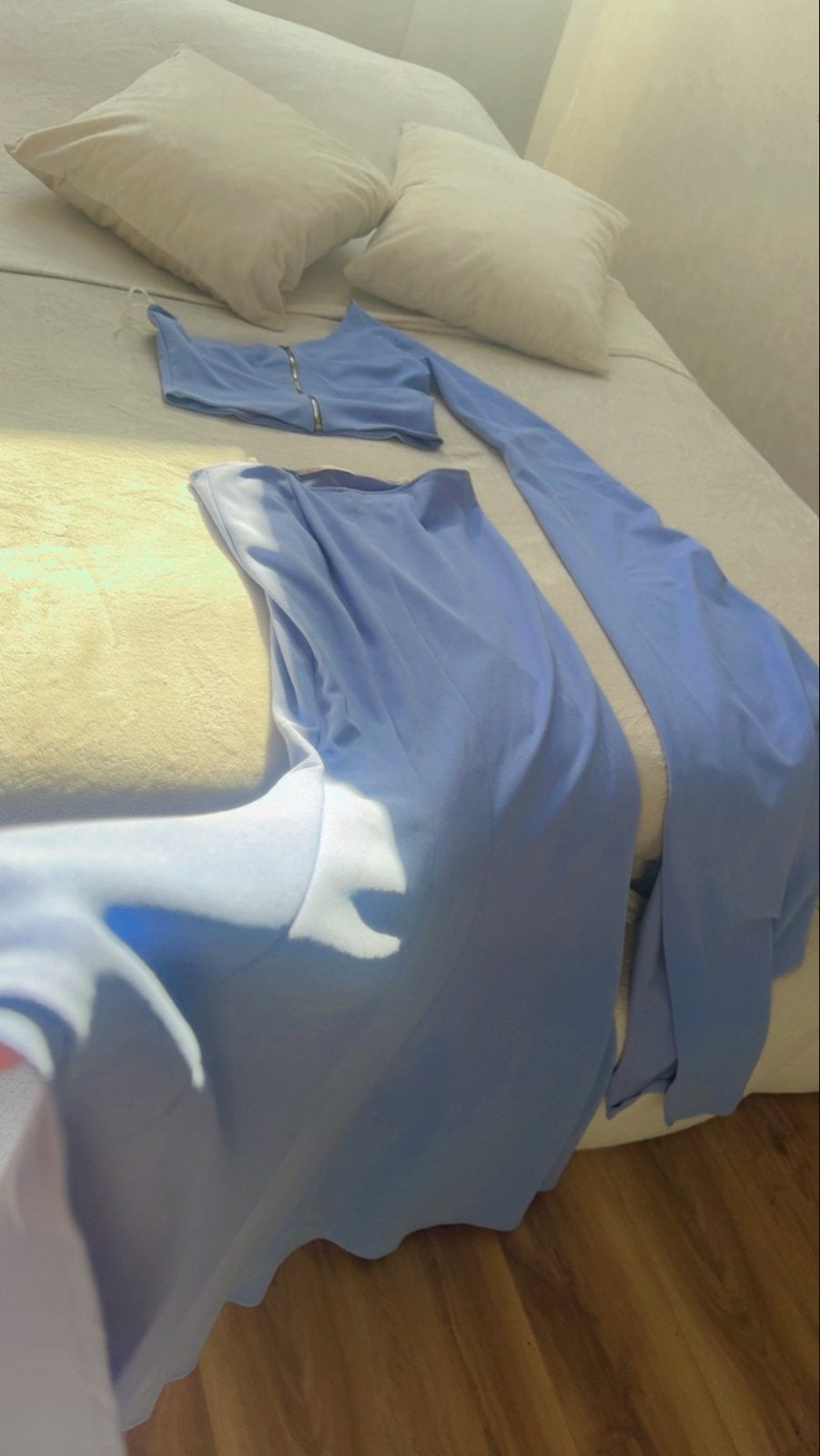 Lichtblauwe tweedelige set Zo goed als nieuw, Ophalen of Verzenden, Zo goed als nieuw, Blauw