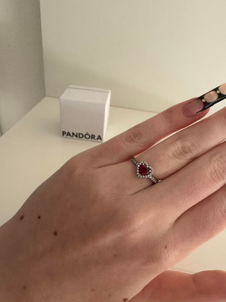 Pandora ring hartje maat 52, Ophalen of Verzenden, Dame, Zilver, Goud