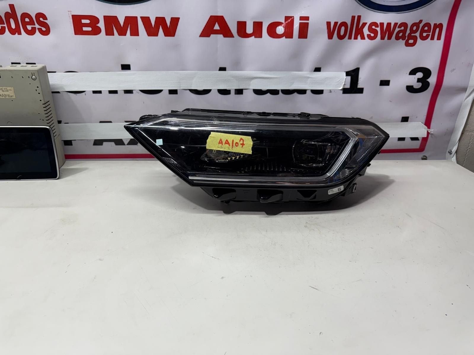 Volkswagen Jetta Koplamp, Gebruikt, -, -, Ophalen of Verzenden