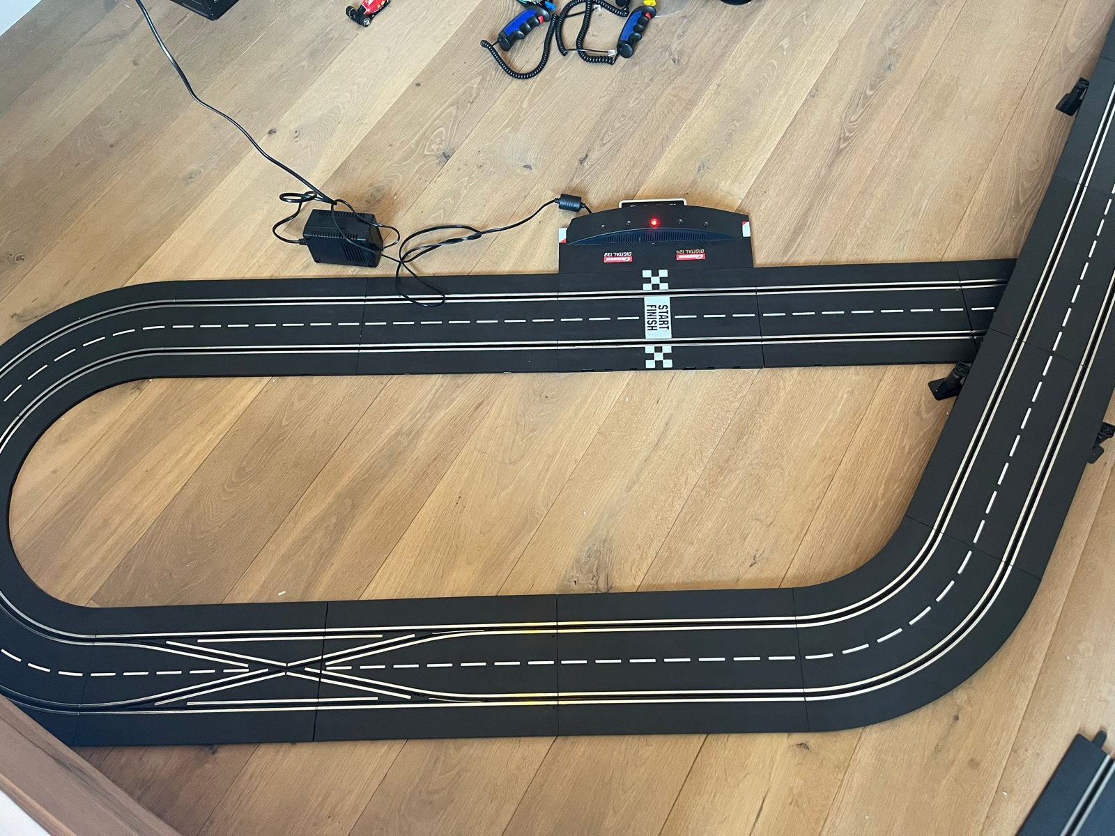 Complete Carrera Digital 132 set met extra's en 3 auto's, Kinderen en Baby's, Ophalen, Zelf te bouwen, Carrera, Elektrisch