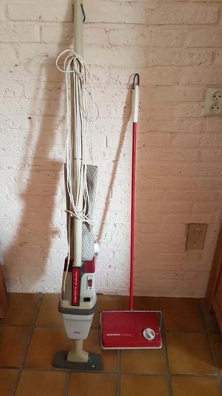 Vintage AEG Vampyrette Super Stofzuiger en Rolveger, Witgoed en Apparatuur, Stofzuigers, Ophalen of Verzenden, Gebruikt