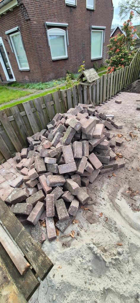 Klinkers nog zon 5 a 6 m2 gratis, Ophalen, Nieuw, Beton, Klinkers