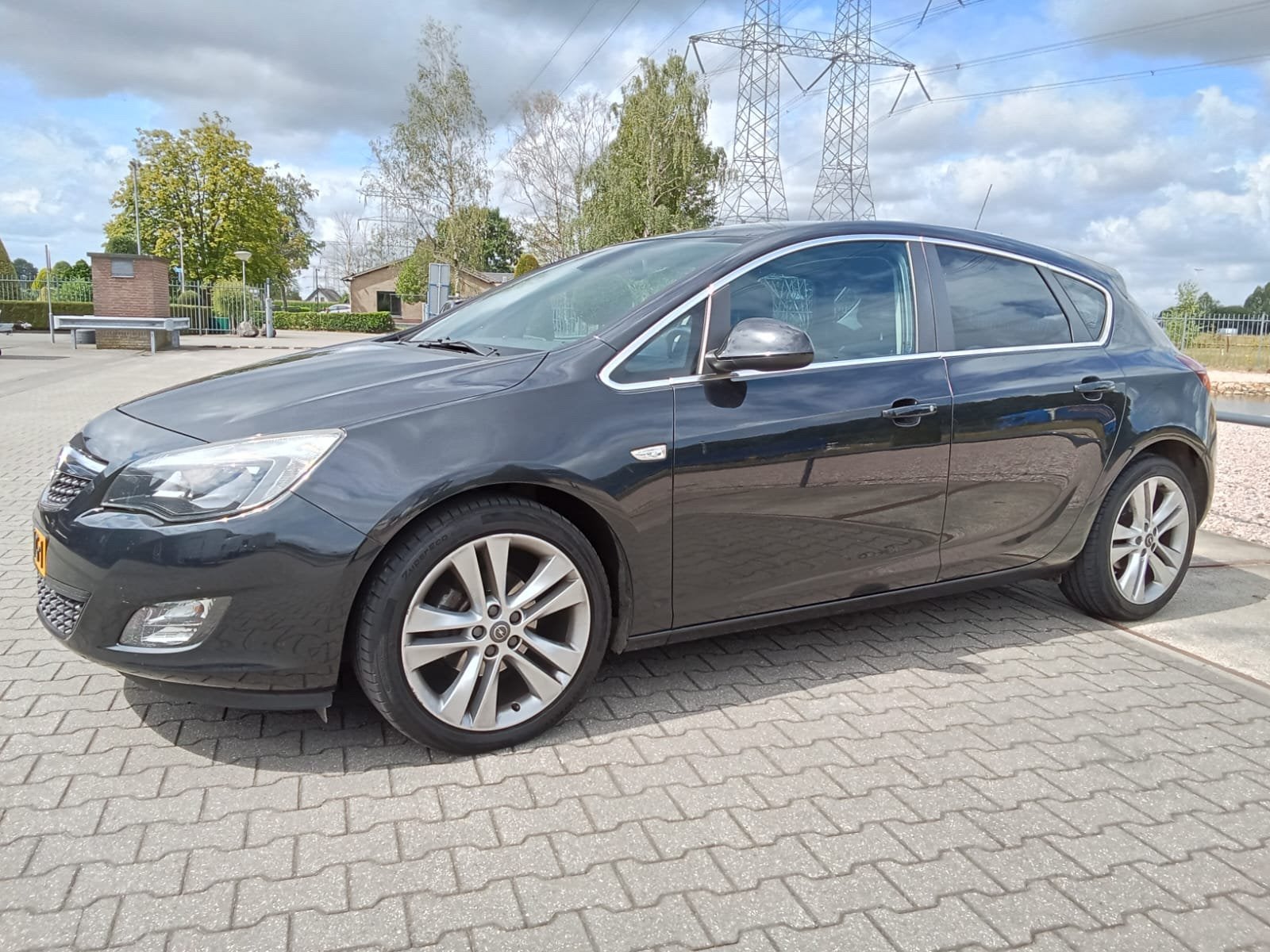 Opel Astra 1.4 Turbo Ecotec 103KW 5-D 2011 Zwart, Voorwielaandrijving, 680 kg, 4 cilinders, Zwart