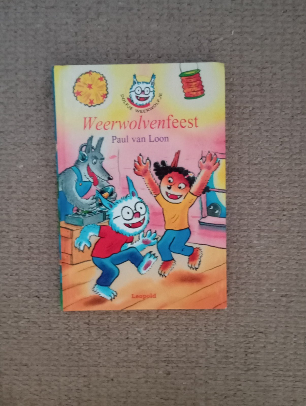 Paul van Loon - Weerwolvenfeest, Fictie algemeen, Paul van Loon, Ophalen of Verzenden, Zo goed als nieuw