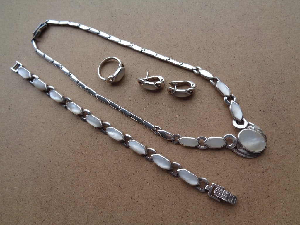 zilveren set ketting, armband, oorbellen en ring [230], Sieraden, Tassen en Uiterlijk, Verzenden, Zo goed als nieuw, Zilver, Zilver