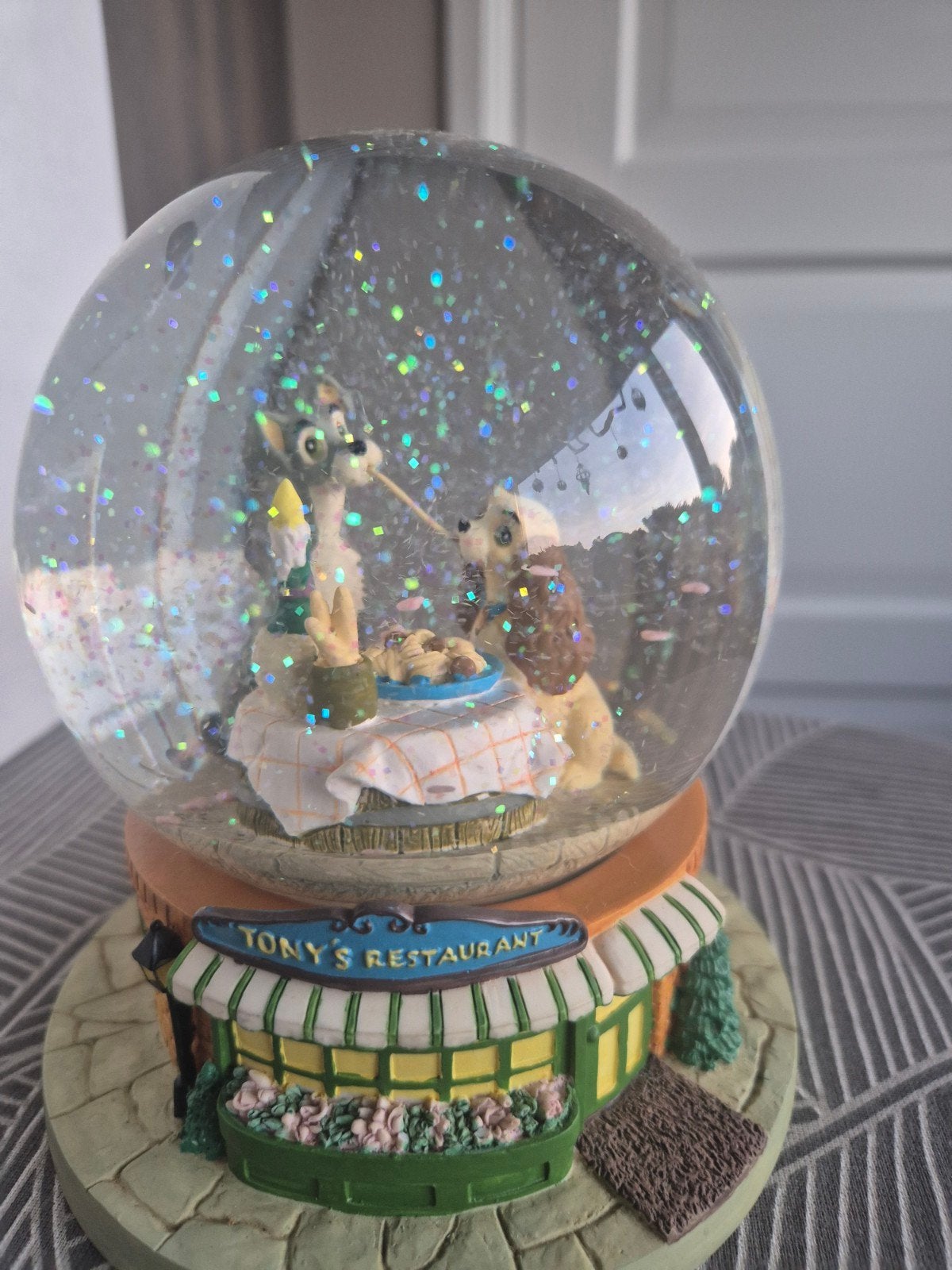 Disney SnowglobeLady en de Vagebond - Muziekdoosje def, Verzamelen, Disney, Ophalen, Gebruikt, Overige typen