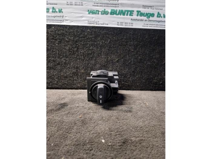 Licht Schakelaar van een Mercedes A-Klasse, Gebruikt, -, -, 3 maanden garantie