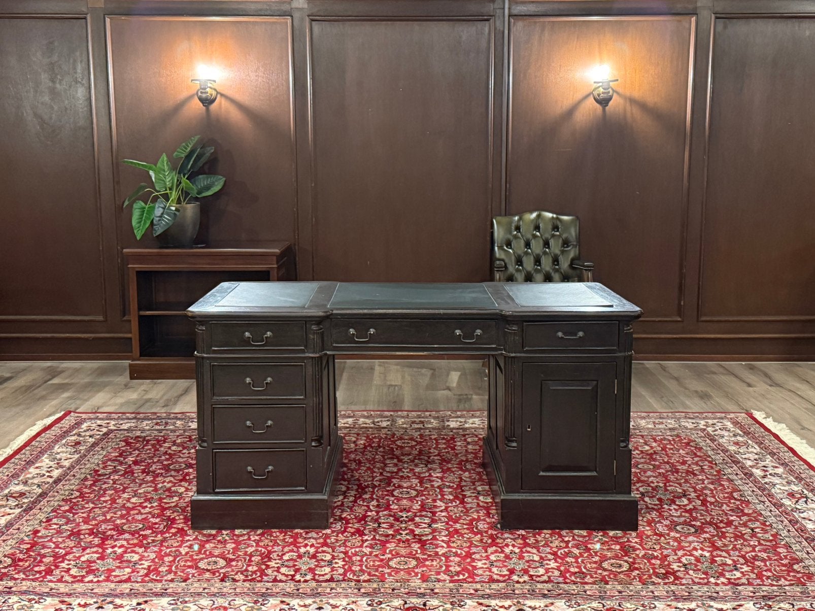 Klassiek Engels hureau (partnerdesk) #688, Huis en Inrichting, Bureaus, Overige typen, 160 cm, Hout, Bruin