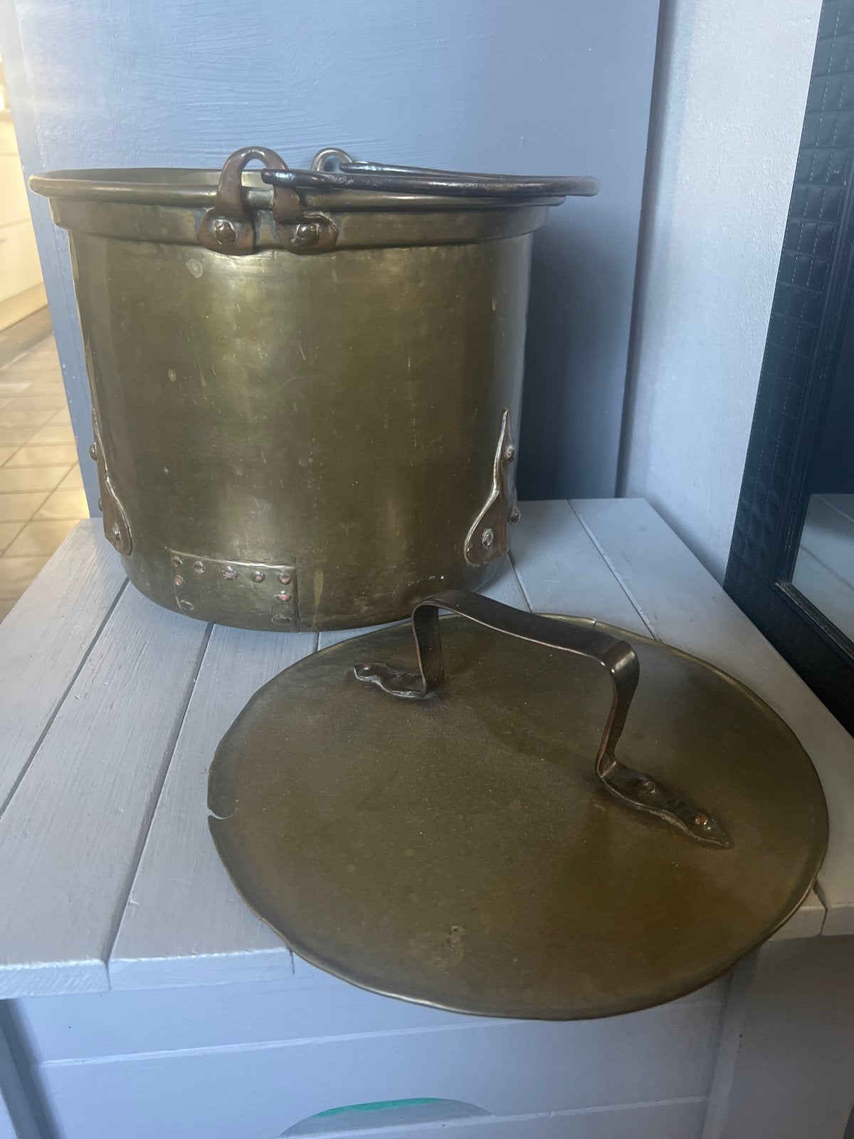 Antieke Koperen messing ketel Pot met Deksel - hengsel, Ophalen of Verzenden, Koper