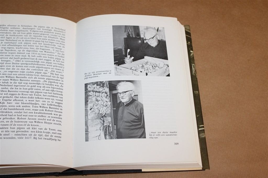 Het Levend Verleden Schiedam — Brandersstad, Stadshistorie, Boeken, Ophalen of Verzenden, Gelezen