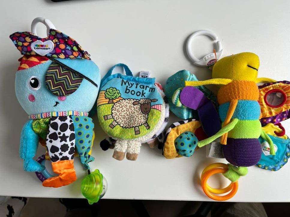 Lamaze baby speelgoed set: rups, olifant en boekje, Kinderen en Baby's, Ophalen of Verzenden, Gebruikt, Overige typen